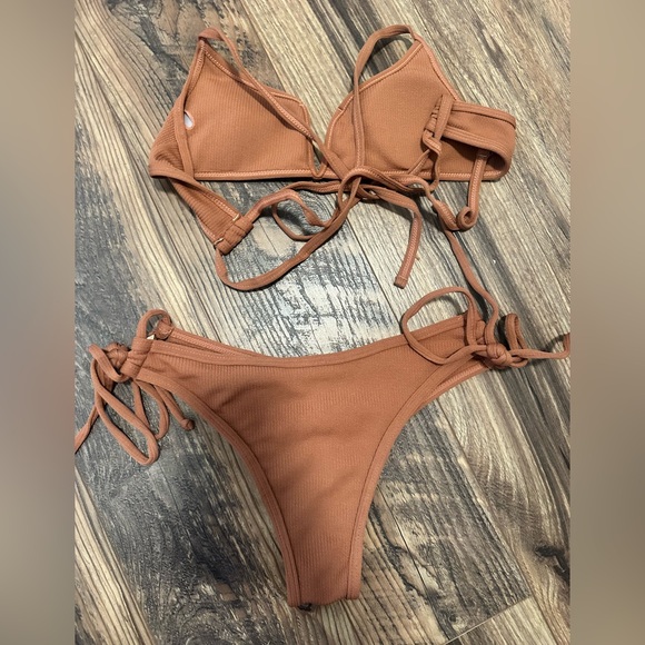 Rust Bikini Set - Picture 2 of 2